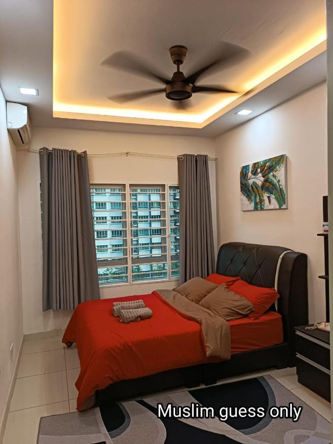 Qaisara D'Savanna Homestay@Southville City 班吉 外观 照片