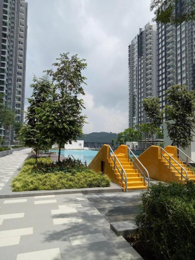 Qaisara D'Savanna Homestay@Southville City 班吉 外观 照片