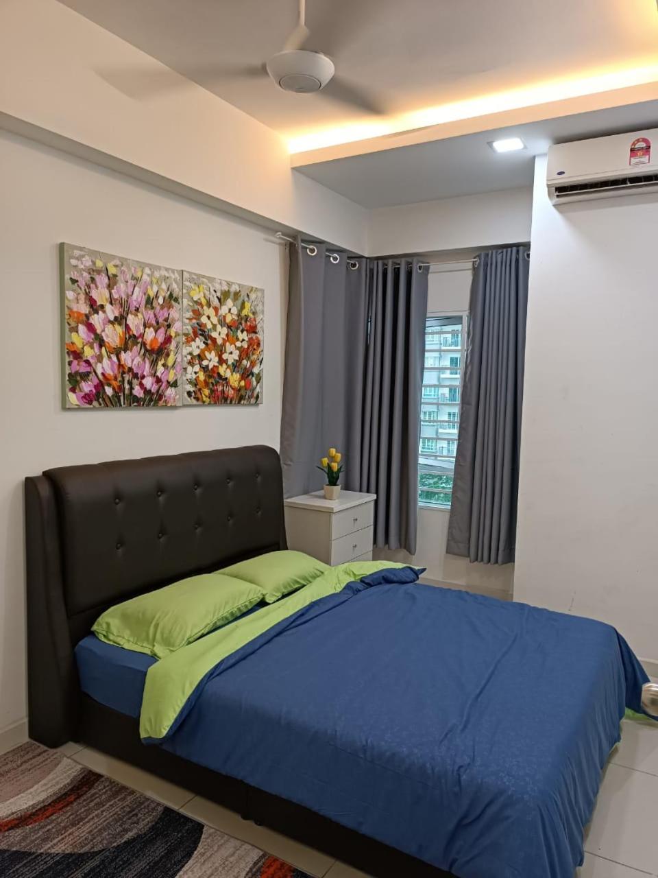 Qaisara D'Savanna Homestay@Southville City 班吉 外观 照片